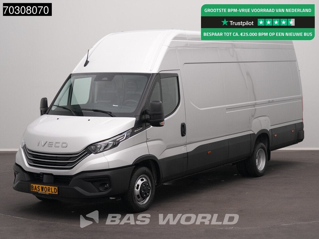 Iveco Daily 35C21 3.0L Automaat L4H3 210PK ACC LED Dubbelluc, Autos, Neuf, Argent ou Gris, Achat, Euro 6