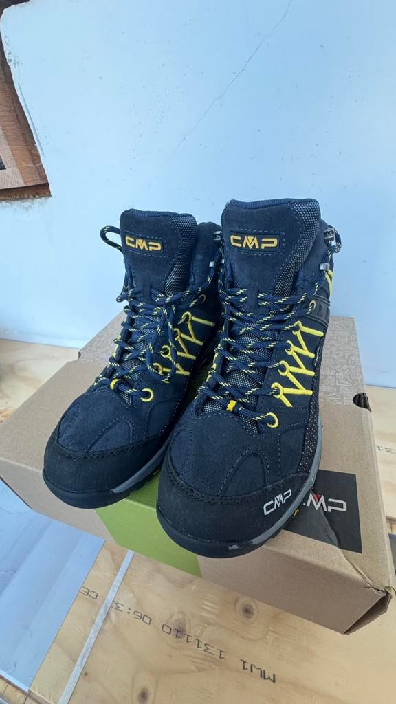 Boot  kids CMP trekking maat 39, Sport en Fitness, Bergsport en Wandelen, Ophalen, Zo goed als nieuw, Schoenen