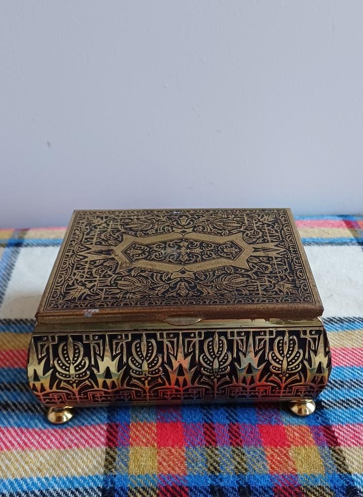 Boîte à bijoux, Antiquités & Art, Antiquités | Accessoires de maison, Enlèvement ou Envoi