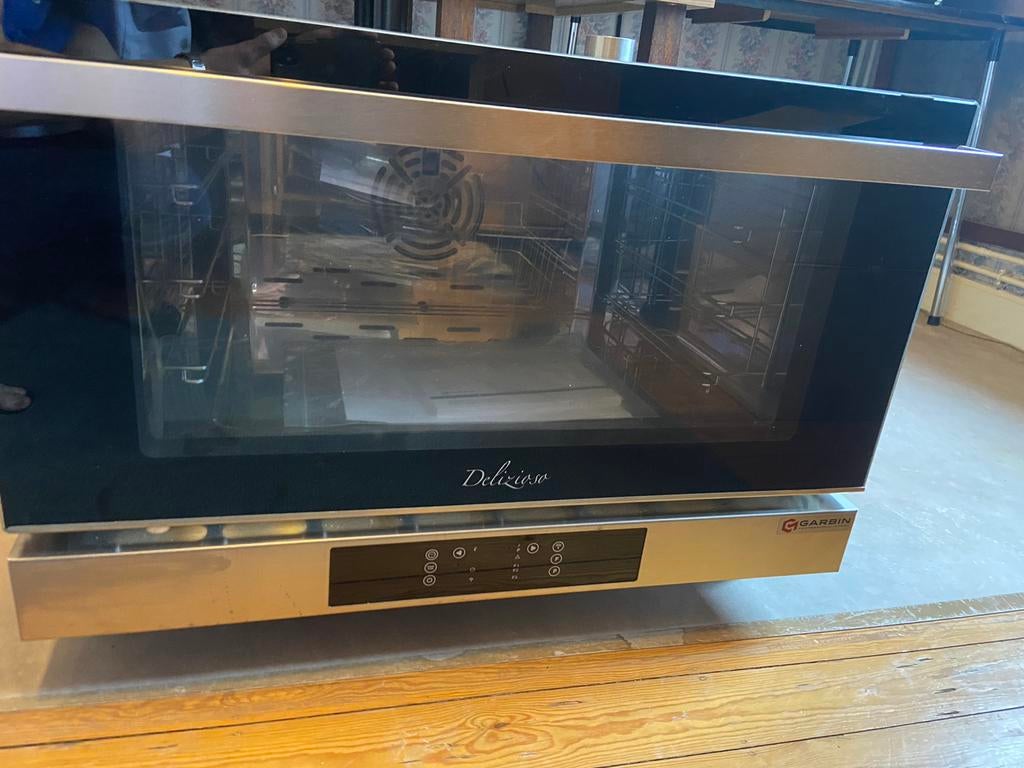 Professionele bakkerij oven, Ophalen, Zo goed als nieuw
