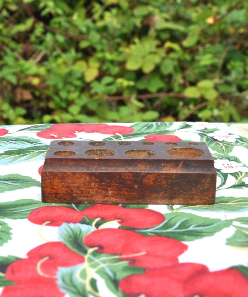 support en bois pour poids de balance modele 3, Antiquités & Art, Antiquités | Outils & Instruments, Enlèvement ou Envoi