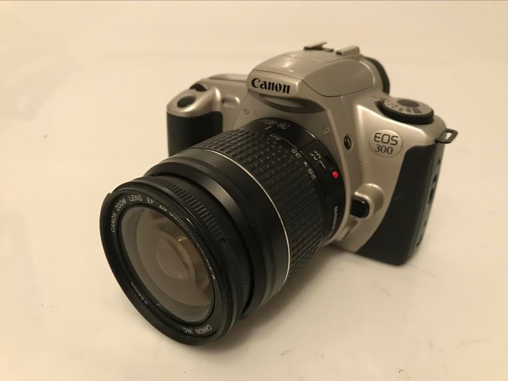 Canon EOS 300 + 28-80/3.5-5.6 EF II, Enlèvement ou Envoi, Utilisé, Canon