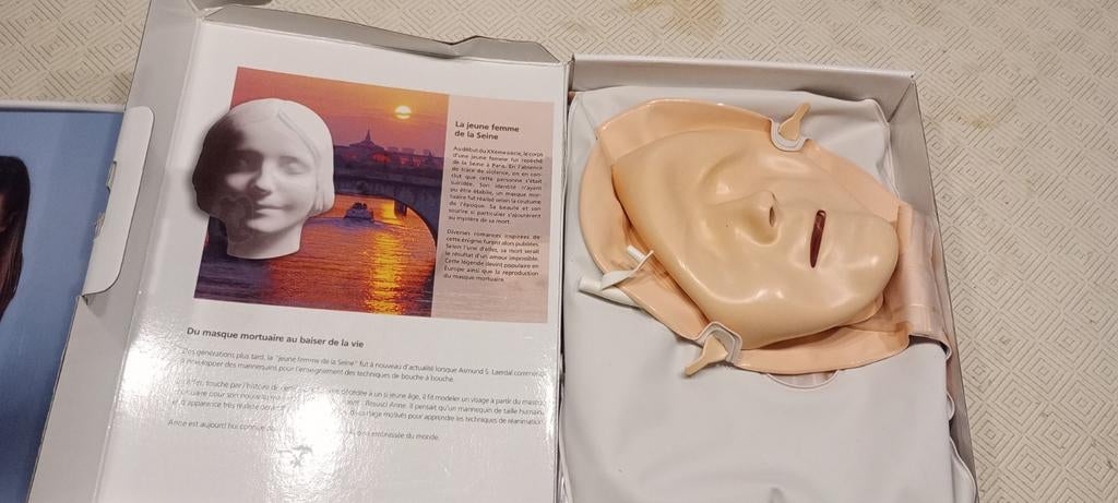 Laerdal opblaasbare mannequin, Ophalen of Verzenden