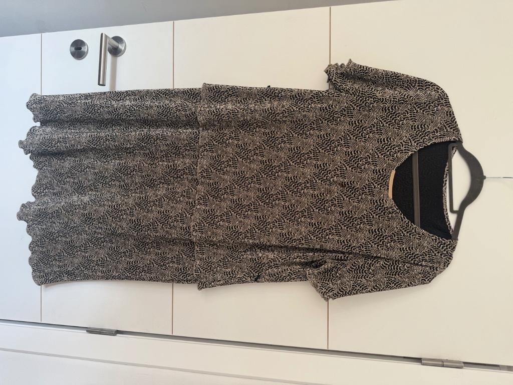 Robe beige/noir, Taille 46/48 (XL) ou plus grande, Enlèvement ou Envoi, Comme neuf, Longueur genou