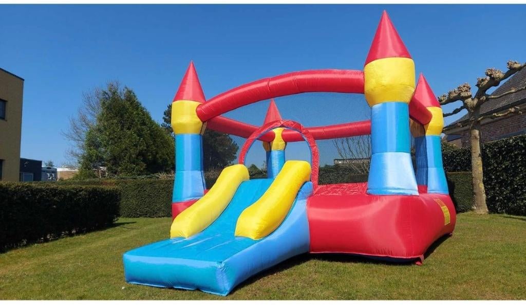 Château gonflable avec toboggan à vendre, Enlèvement, Comme neuf, Article de fête