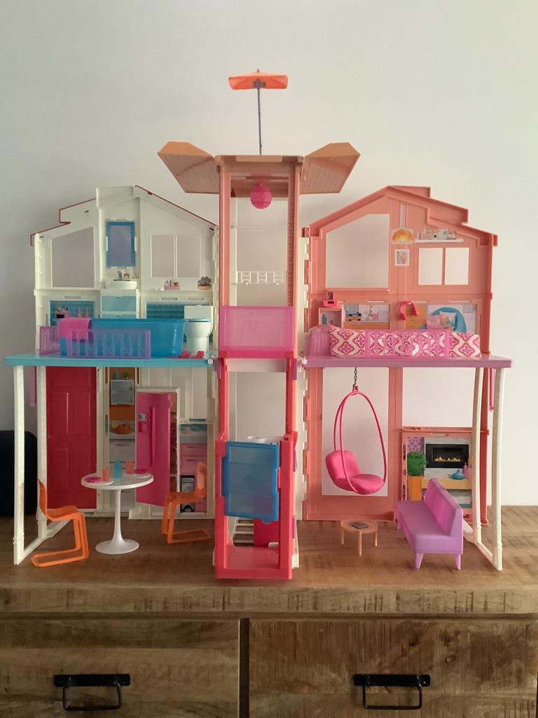 Barbie poppenhuis, Ophalen, Gebruikt