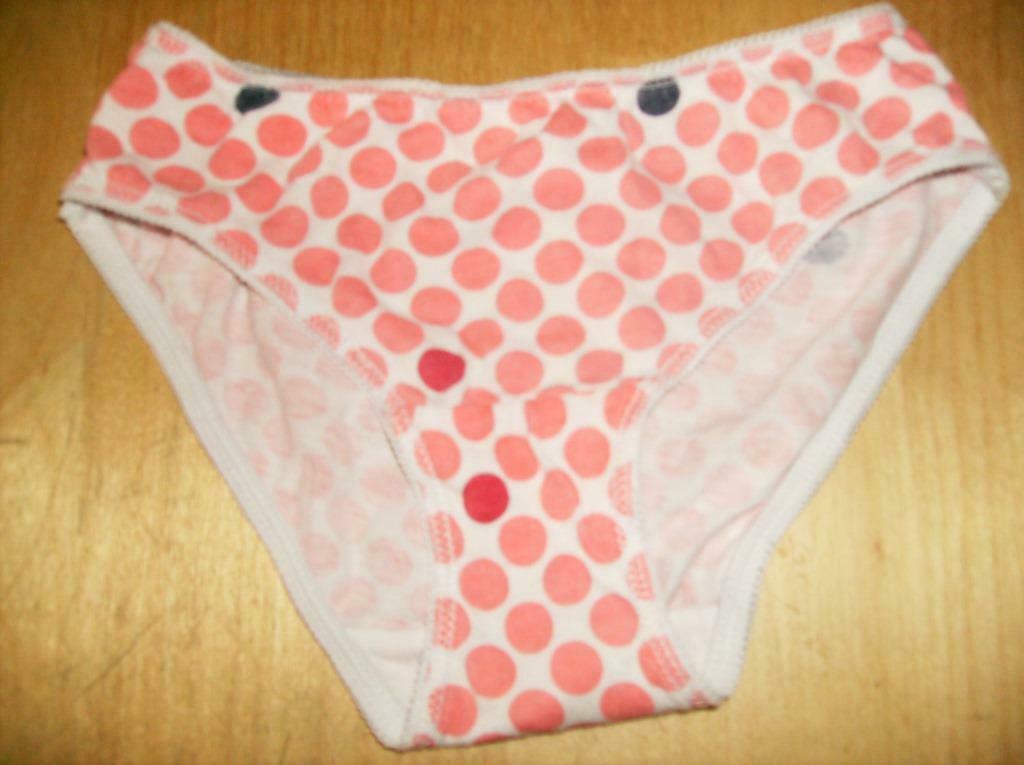bollen slipje 4-5 jaar, Ophalen of Verzenden, Gebruikt, Meisje, Nacht- of Onderkleding