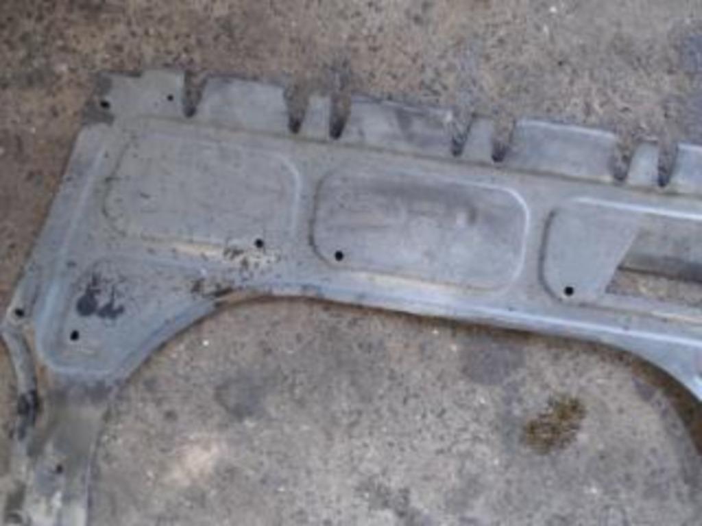 Cache sous moteur Skoda Fabia 2 1.2TSi 63kw 2010-2014, Autos : Pièces & Accessoires, Enlèvement ou Envoi, Utilisé, Skoda