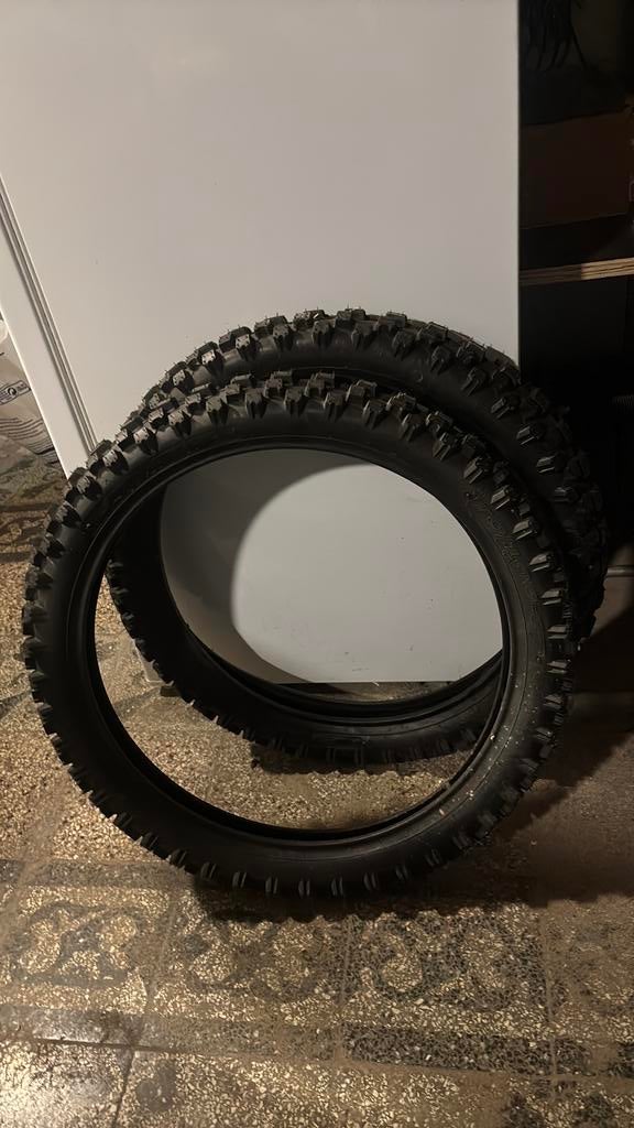 Pneus moto 70 100 17, Ophalen