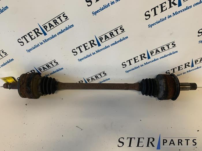 Arbre de transmission arrière droit d'un Mercedes C-Klasse, Enlèvement ou Envoi, 3 mois de garantie, Utilisé, Mercedes-Benz