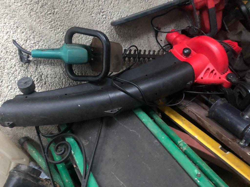 souffleur aspirateur de feuille, Enlèvement, Utilisé