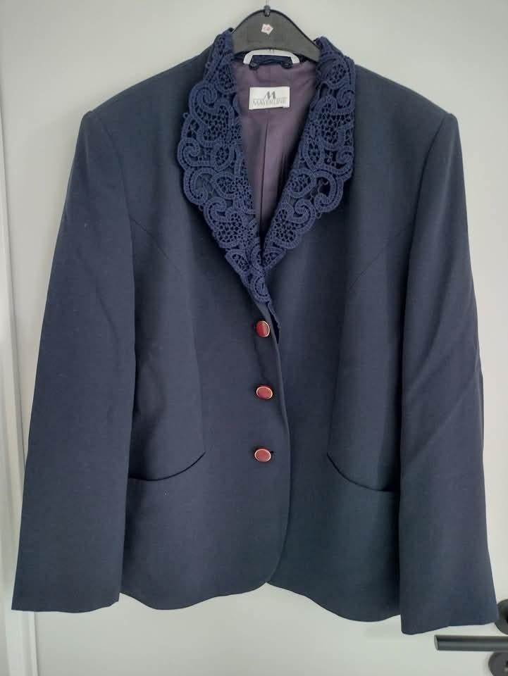 Blazer 7, Mayerline, Enlèvement ou Envoi, Comme neuf, Taille 46/48 (XL) ou plus grande, Bleu
