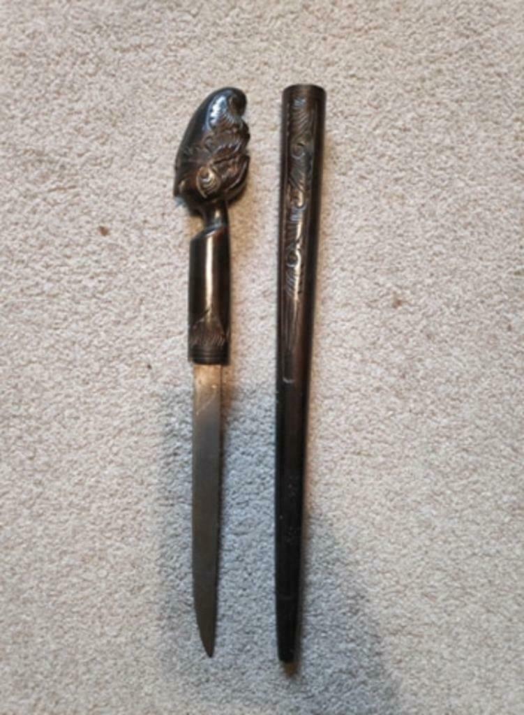 Afrikaanse dolk met versierde hilt, Ophalen of Verzenden, Overige soorten, Mes of Dolk