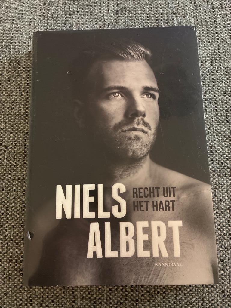 Niels Albert: recht uit het hart, Ophalen of Verzenden, Nieuw, Lopen en Fietsen