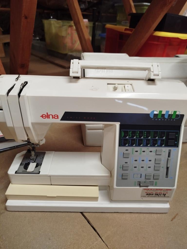 Machine a coudre ELNA, Enlèvement ou Envoi, Utilisé