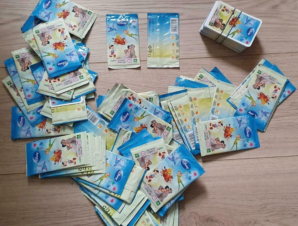 Lot de 75 pochettes Disney Cora Match, Collections, Autres supermarchés, Enlèvement ou Envoi