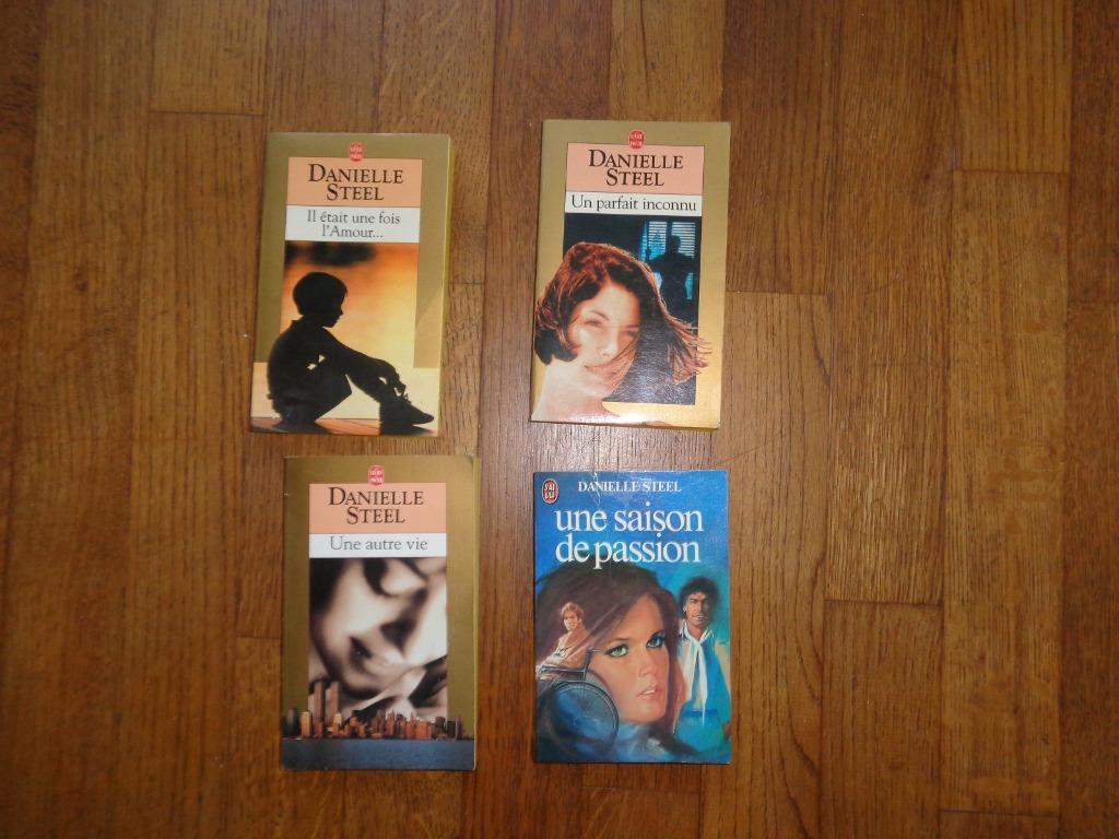 Lot 4 romans Danielle Steel, Boeken, Ophalen