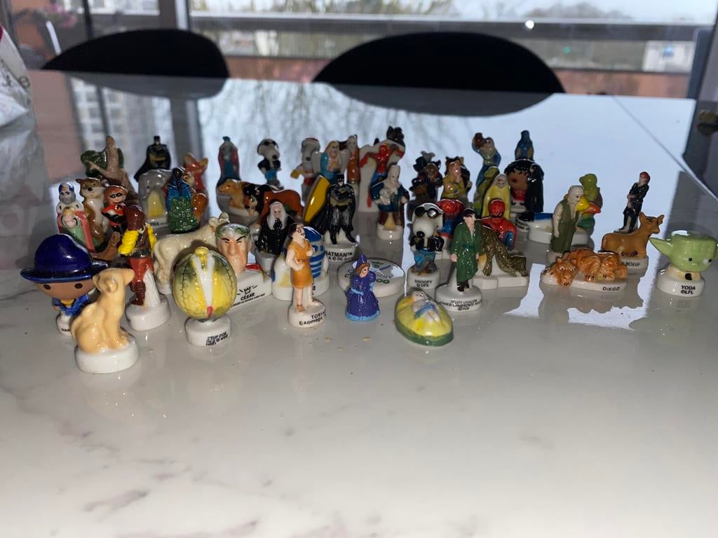Divers fèves à collectionner, Enlèvement ou Envoi