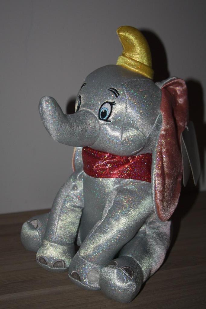 Dumbo 100 jaar Disney , metalic knuffel , 28 cm Nieuw, Ophalen of Verzenden, Bambi of Dumbo, Nieuw, Knuffel