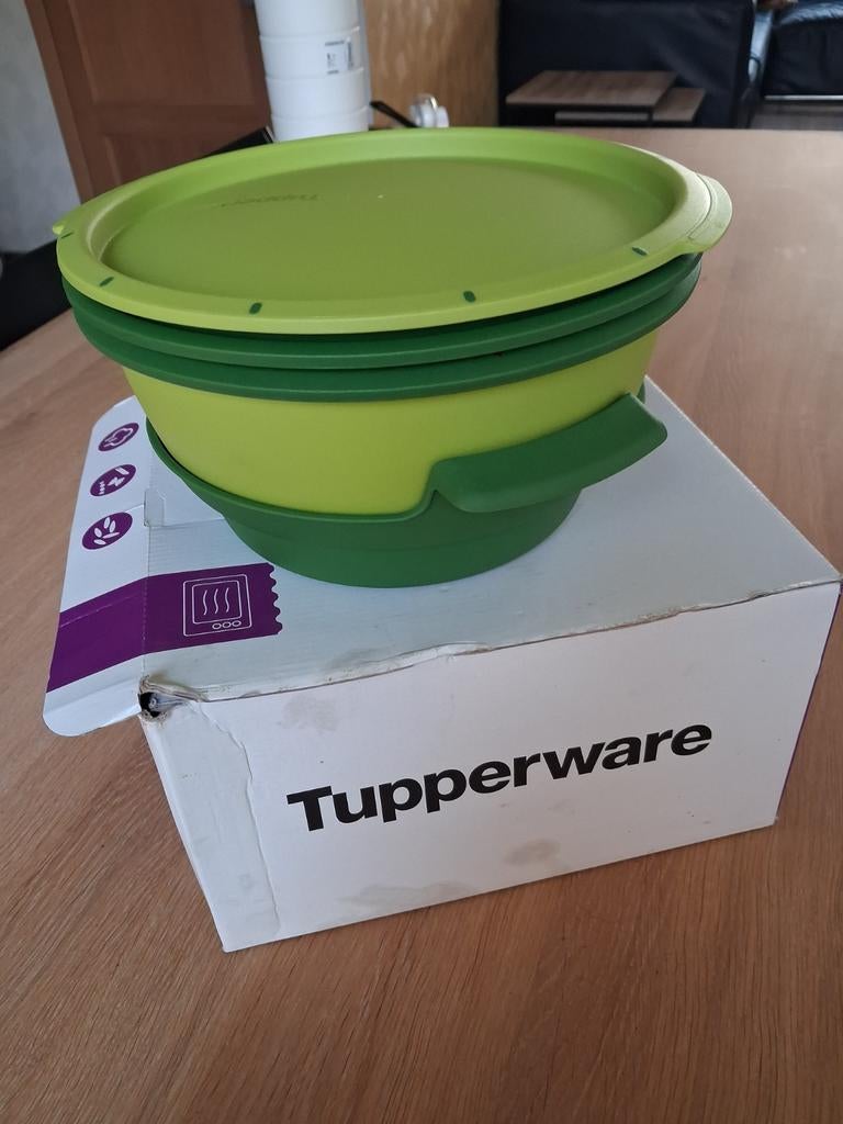 Microgourmet Tupperware, Ophalen