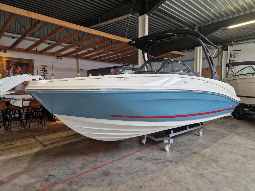 Bayliner VR6 - 4.5L - tower/bimini - nieuw - prachtige boot, Watersport en Boten, Ophalen, 6 meter of meer, Zo goed als nieuw