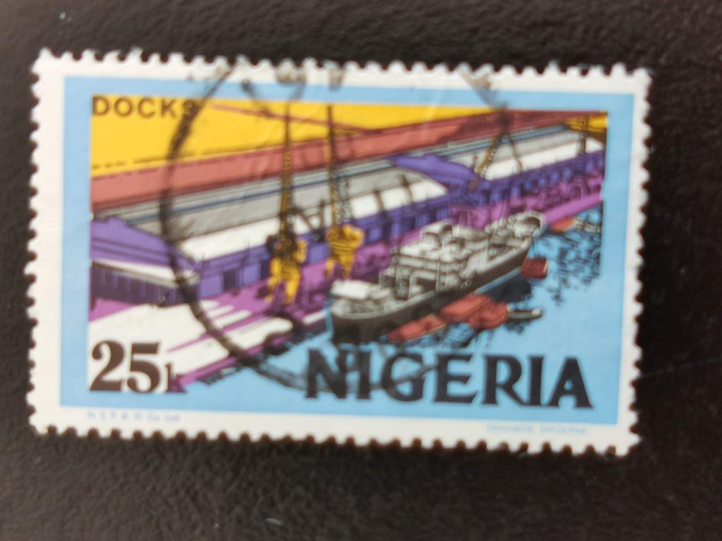 Nigeria 1973 - haven, schip, Postzegels en Munten, Postzegels | Afrika, Ophalen of Verzenden, Nigeria, Gestempeld