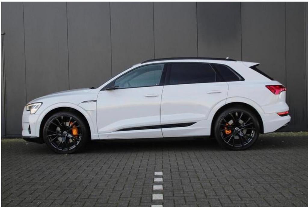Audi Etron 55 quattro advanced 95kwh duurste uitvoering, Autos, Audi, Particulier, e-tron, Caméra 360°, 4x4, ABS, Caméra de recul