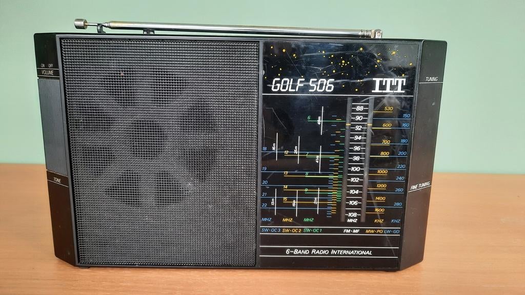 ITT golf 506 radio, Ophalen, Zo goed als nieuw, Radio