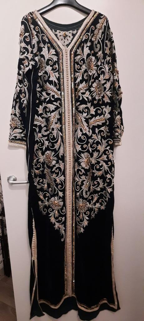 1 stuk fluwelen kaftan in Romeo-stijl., Ophalen, Zo goed als nieuw, Groen