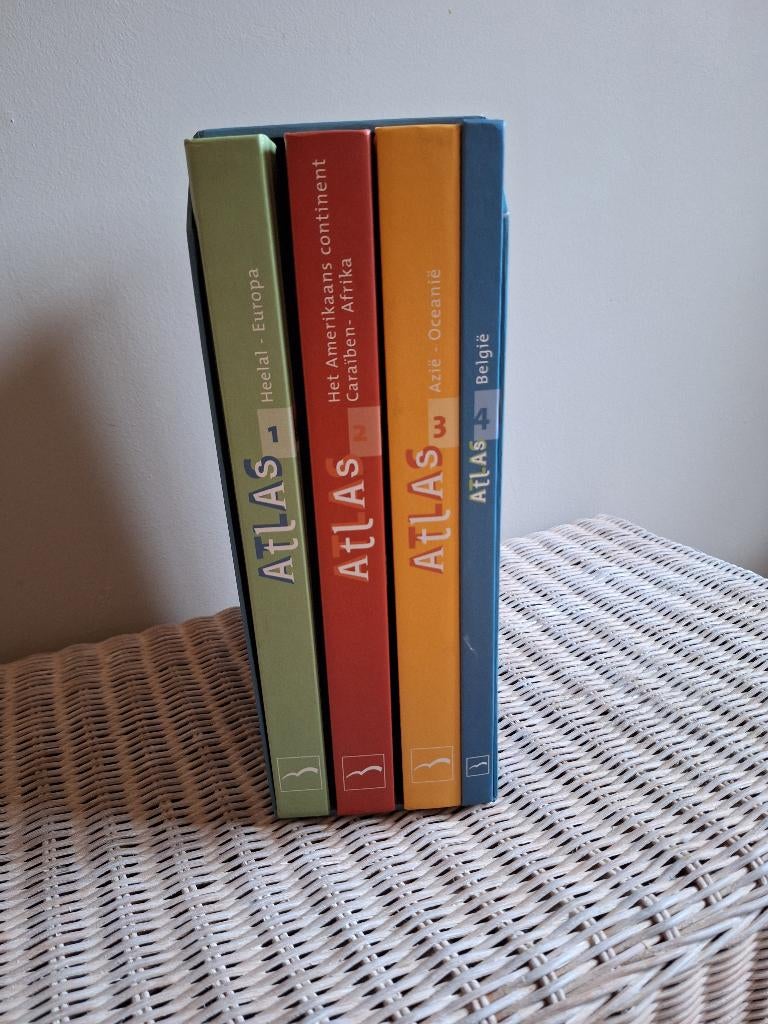 Atlas Artis-Historia, Enlèvement ou Envoi, Neuf, Monde, Autres atlas