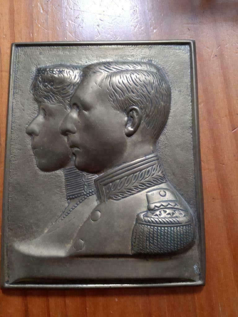 Koperen plaket Koning Albert I en Koningin Elisabeth, Verzamelen, Ophalen of Verzenden, Gebruikt, Overige typen