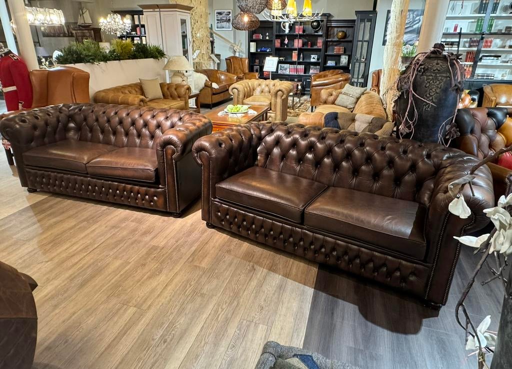 originele chesterfield salon 2 x 2,5 zits antiek bruin, Ophalen of Verzenden