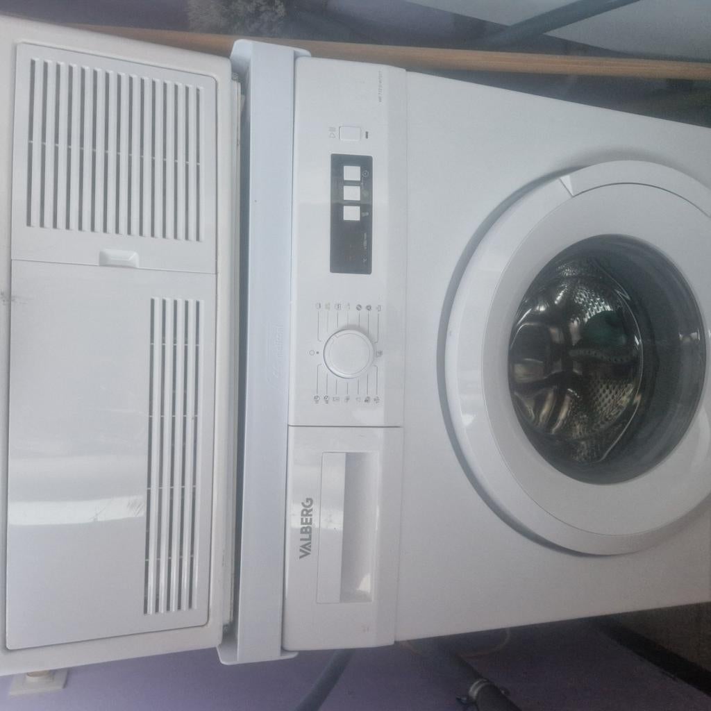 Lavee linge valberg état neuf, Ophalen, Zo goed als nieuw