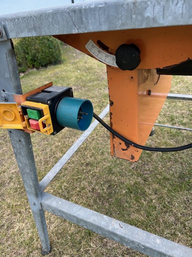 tafel zaagmachine hout, Doe-het-zelf en Bouw, Gereedschap | Zaagmachines, Ophalen