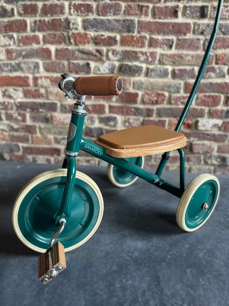 Banwood driewieler met duwstang, Fietsen en Brommers, Ophalen, Zo goed als nieuw, Banwood, Duwstang