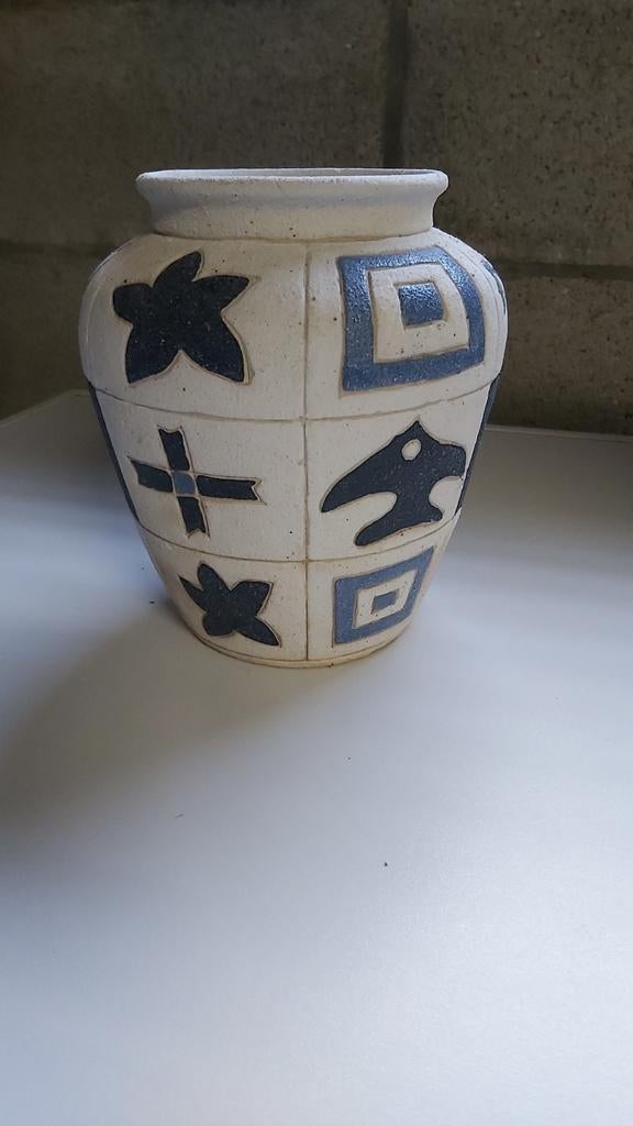 Vintage stenen vaas, Ophalen