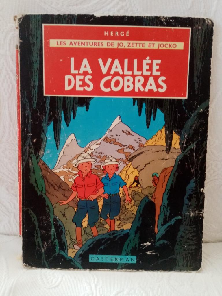 Album van Hergé "the Valley of the Cobras" 52 pagina's 1957s, Gelezen, Eén stripboek, Ophalen of Verzenden, Hergé
