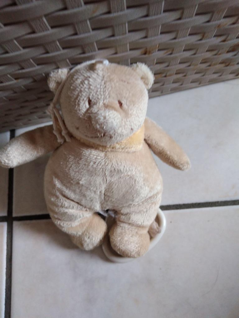 knuffel  noukie,s muziekdoos beer(doos 59), Enlèvement ou Envoi, Neuf, Ours