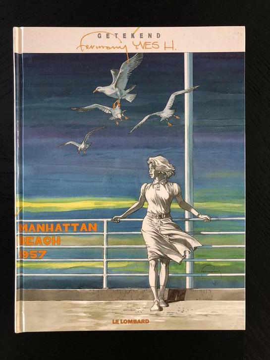 Hermann - Getekend Manhattan Beach 1957 HC, Boeken, Stripverhalen, Ophalen of Verzenden, Nieuw, Hermann