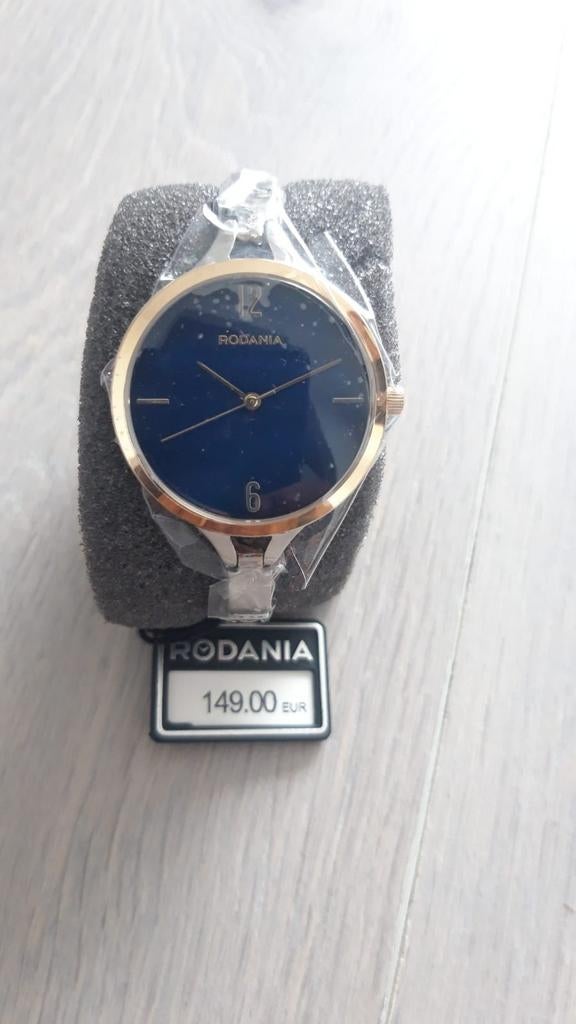 Montre neuve rodania 3 couleurs disponibles, Enlèvement