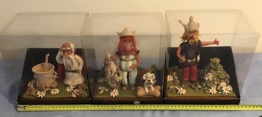 Asterix, Obelix en Panoramix in marsepein, Ophalen, Asterix en Obelix, Zo goed als nieuw, Beeldje of Figuurtje
