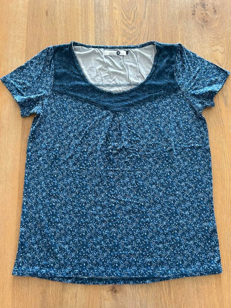 Blauwe T-shirt kant Very Me maat M, Kleding | Dames, Maat 38/40 (M), Blauw, Ophalen of Verzenden, Zo goed als nieuw