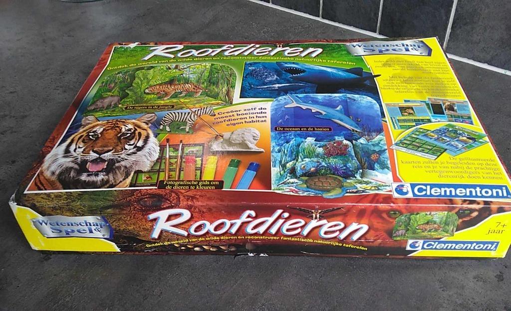 Roofdieren Wetenschap en spel, Ophalen of Verzenden, Zo goed als nieuw