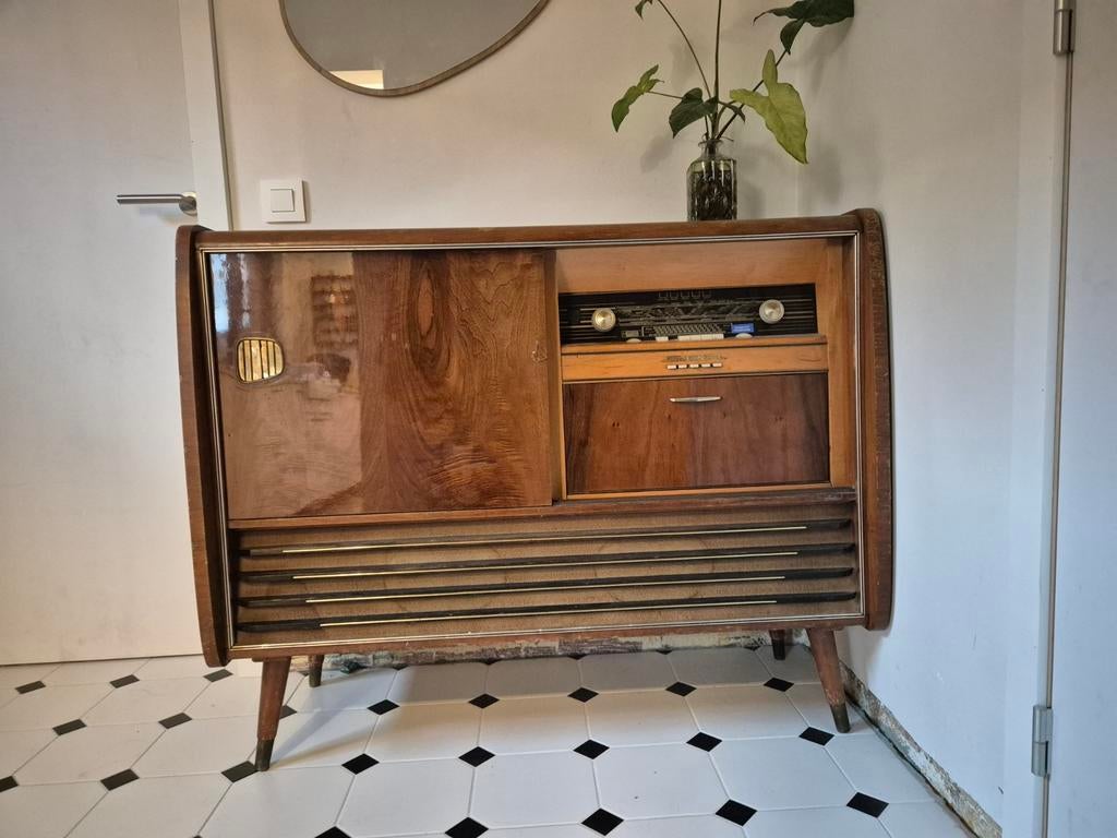 Radiokast SBR - vintage kast, Antiquités & Art, Antiquités | Meubles | Armoires, Enlèvement