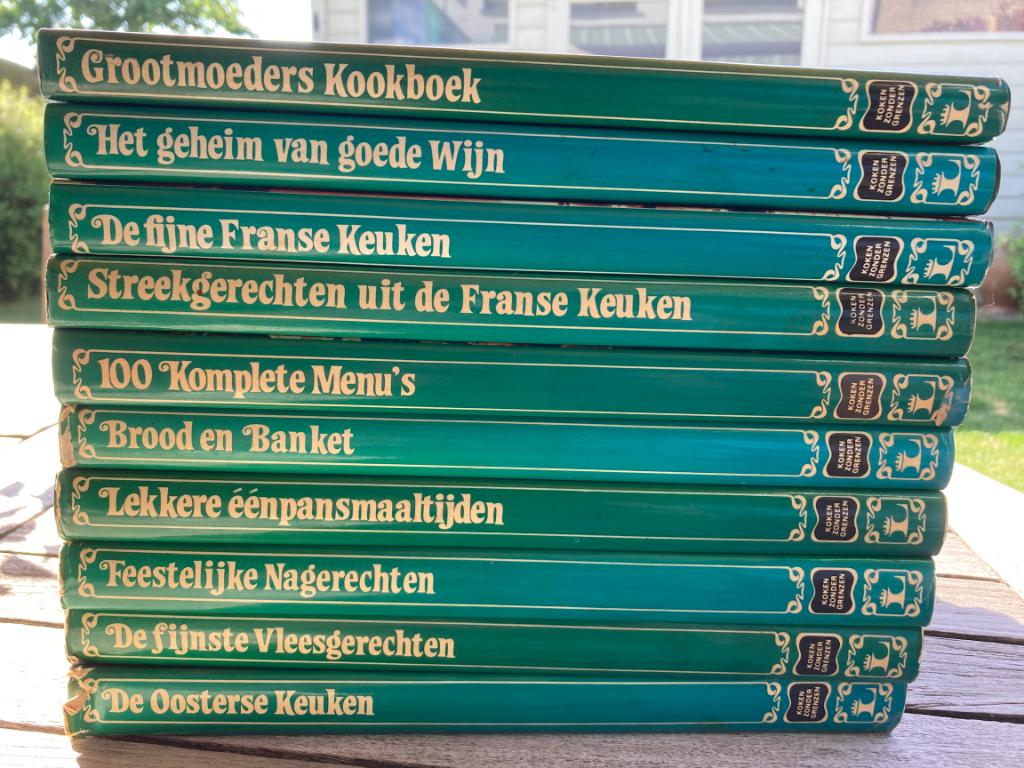 KOKEN ZONDER GRENZEN in NIEUWSTAAT, Boeken, Kookboeken, Ophalen, Zo goed als nieuw, Overige gebieden, Hoofdgerechten
