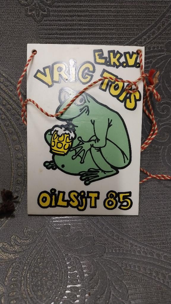 Plastieken medaille Vrig Tois 1985 Erembodegem Aalst Oilsjt, Ophalen of Verzenden, Overige materialen