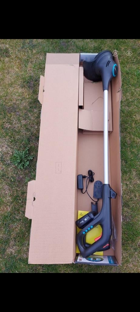 Tondeuse à gazon Gardena, Gardena trimmer, Enlèvement, Batterie, Neuf