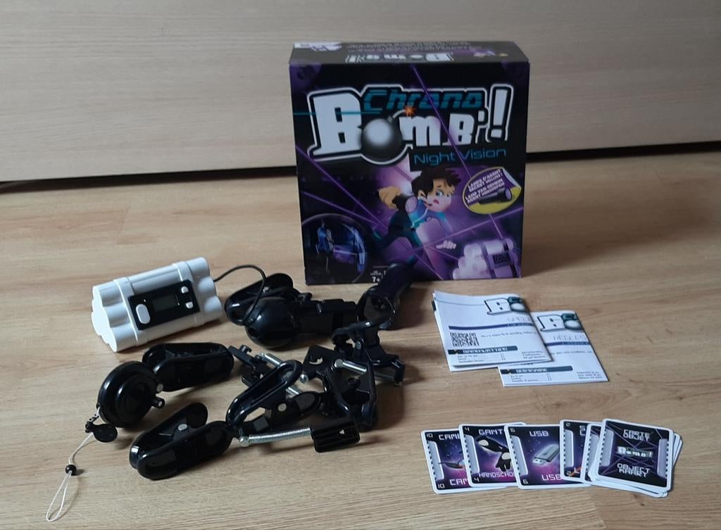 Gezelschapsspel Chrono bomb night vision 7 jaar+, Enlèvement ou Envoi, Comme neuf