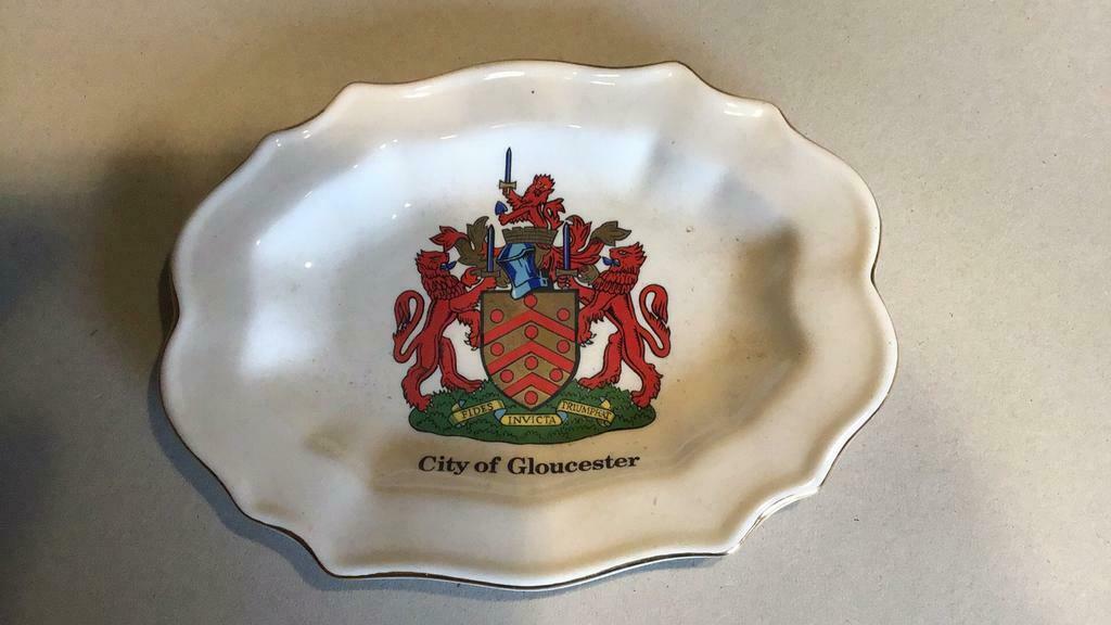 Assiette Ville de Gloucester (x3), Enlèvement ou Envoi, Utilisé