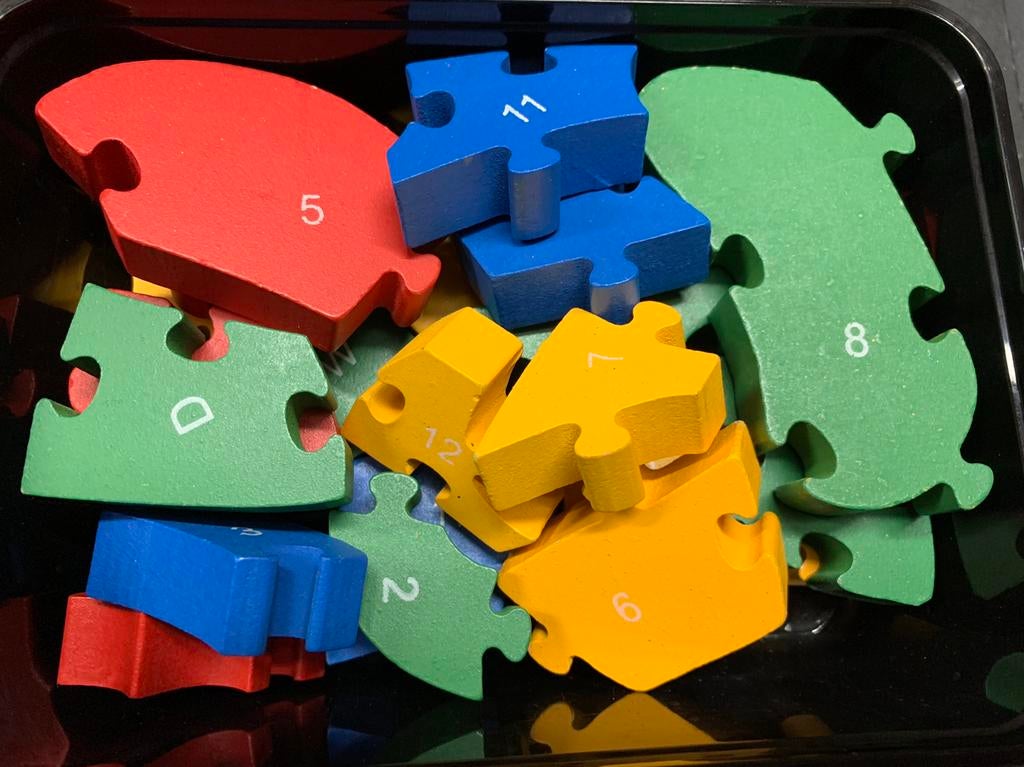 Puzzel letters en cijfers compleet, Ophalen, Zo goed als nieuw